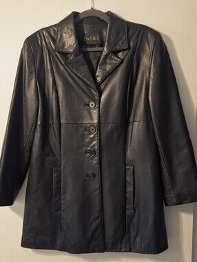 Danier Black Leather Single-Breasted Button Coat